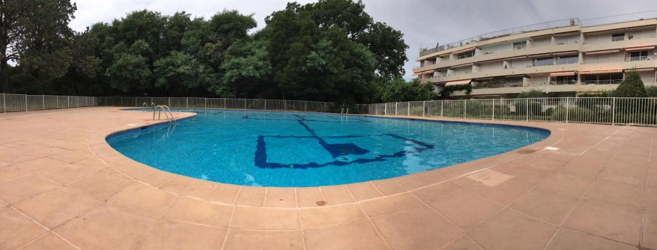 Brigitte Studio Centre Saint Tropez Parking Piscine Wifi Vue Mer Exteriör bild