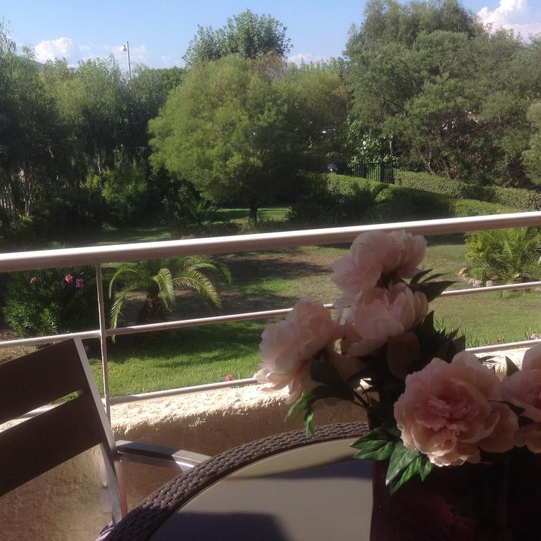 Brigitte Studio Centre Saint Tropez Parking Piscine Wifi Vue Mer Exteriör bild